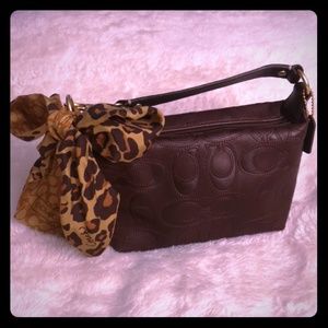 Small Coach leather bag with scarf